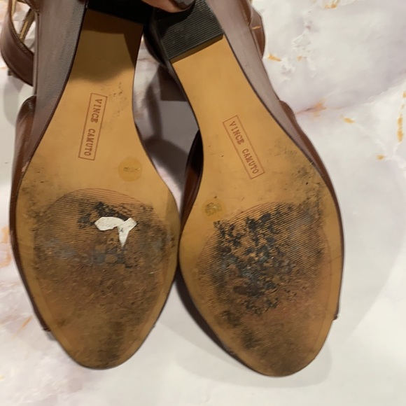 Vince Camino wedge shoes with peek toe and ankle strap. SZ 9 . Worn once - Picture 5 of 7